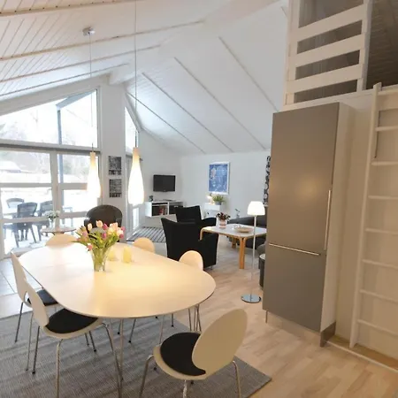 Tatil Evi Holiday Nordmanvej Ega V Åstrup