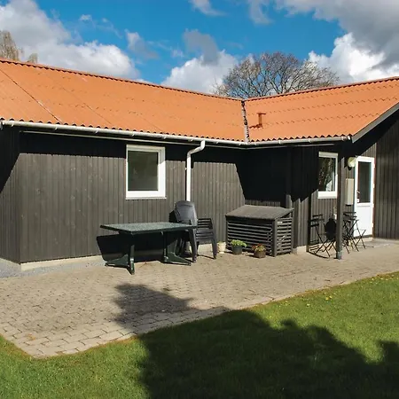 Holiday Nordmanvej Ega V Tatil Evi *